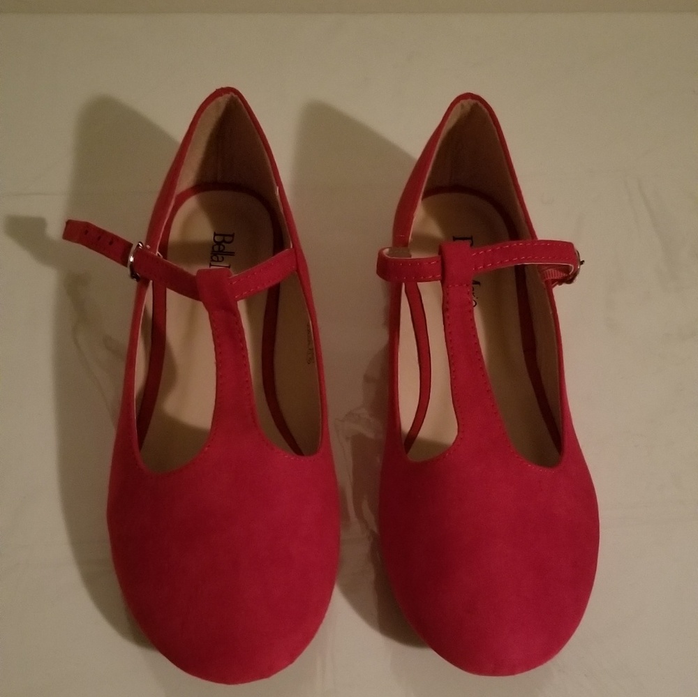Women T-strap Flats size 7.5